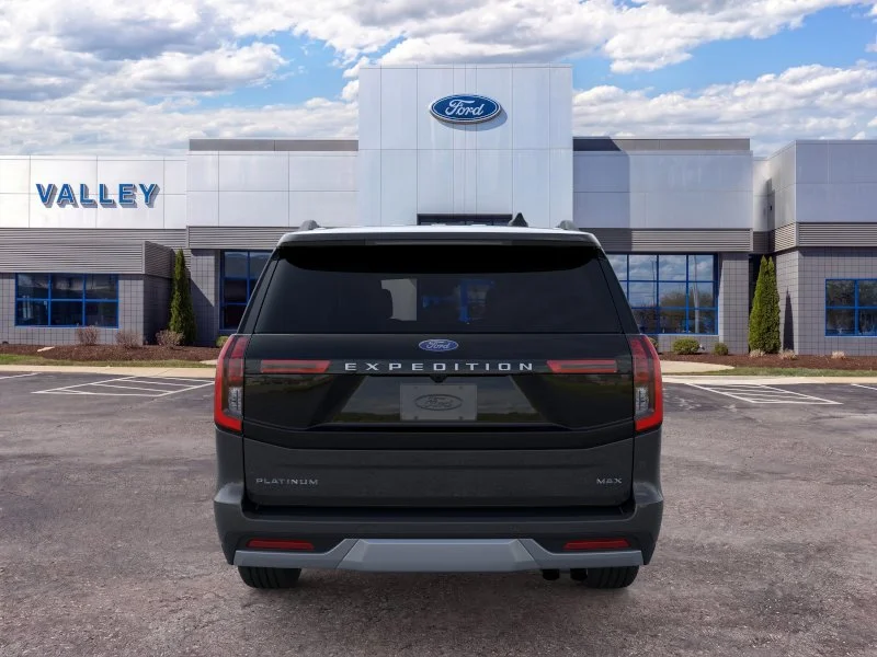 New 2026 Dark Matter Gray Metallic Ford MAX Platinum® image 84