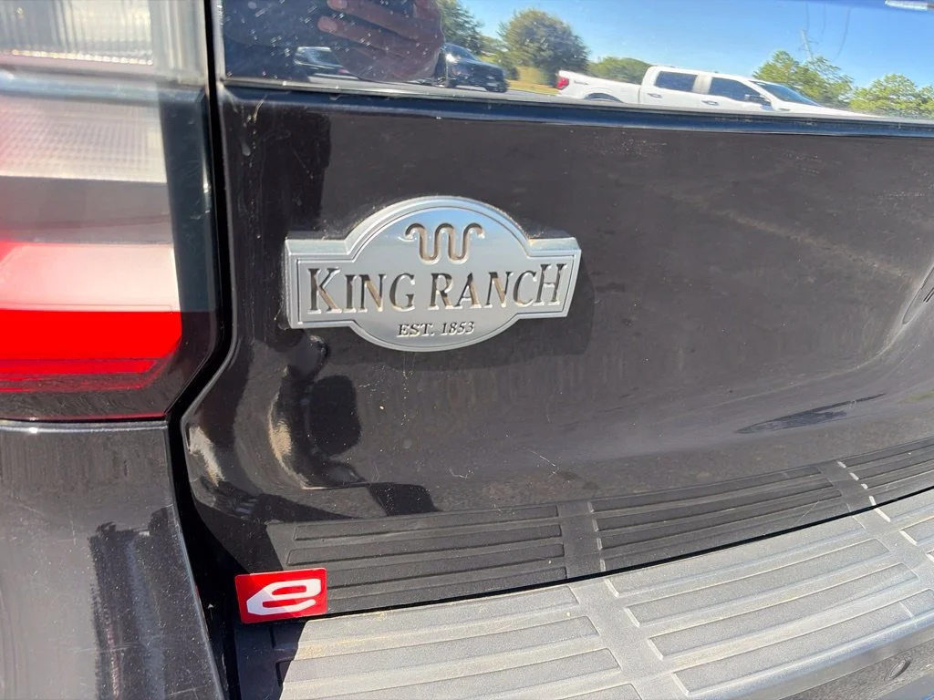Used 2022 Agate Black Metallic Ford King Ranch image 43