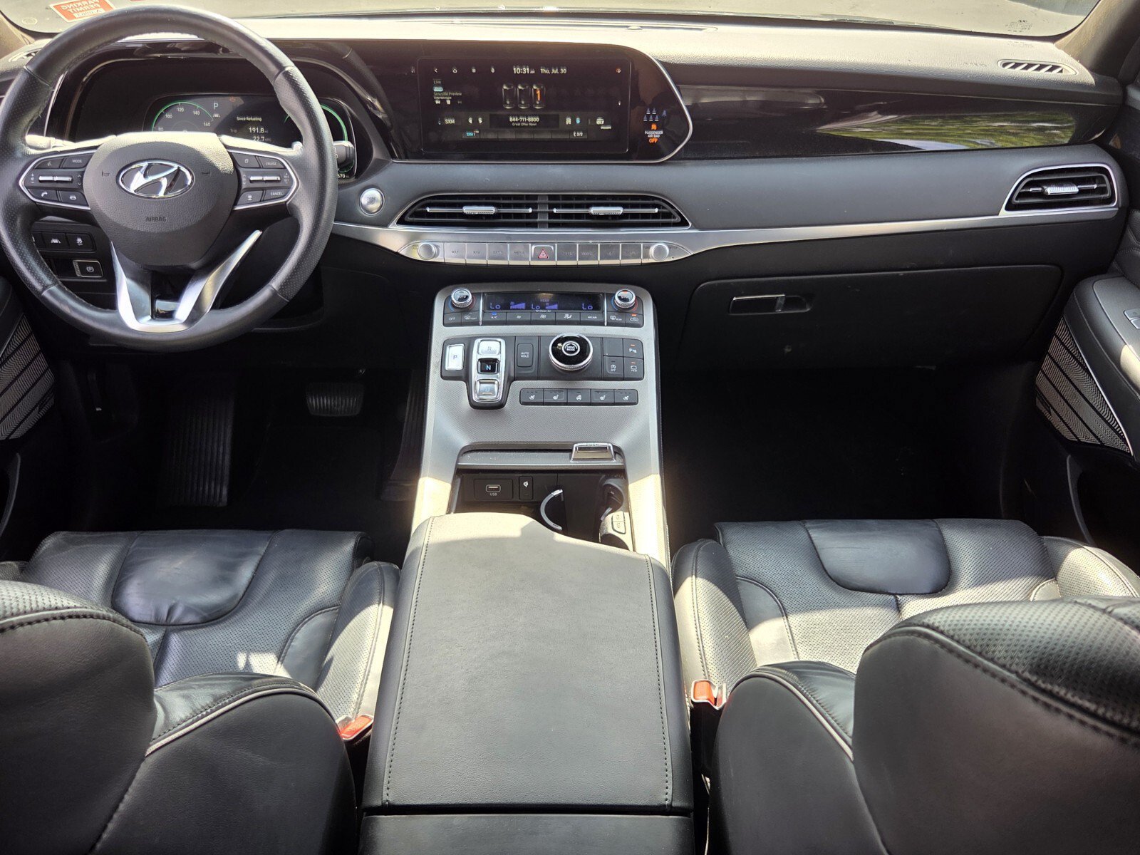 Used 2022 Rainforest Hyundai Calligraphy image 12