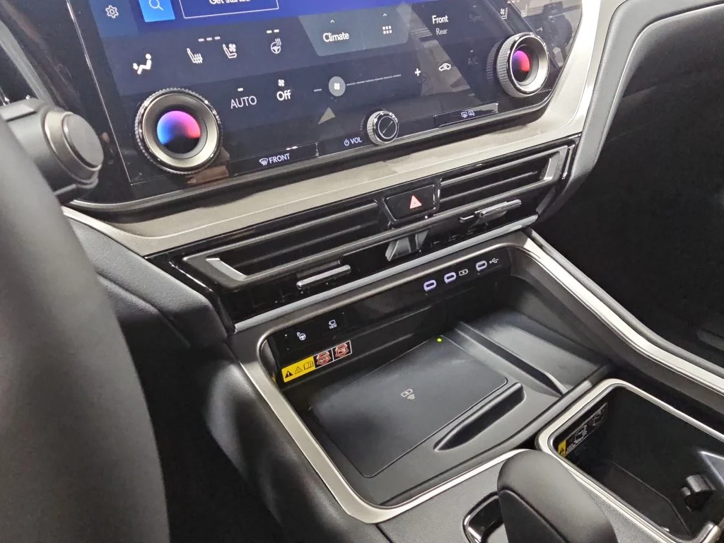 New 2026 Caviar Lexus PREMIUM AWD image 23