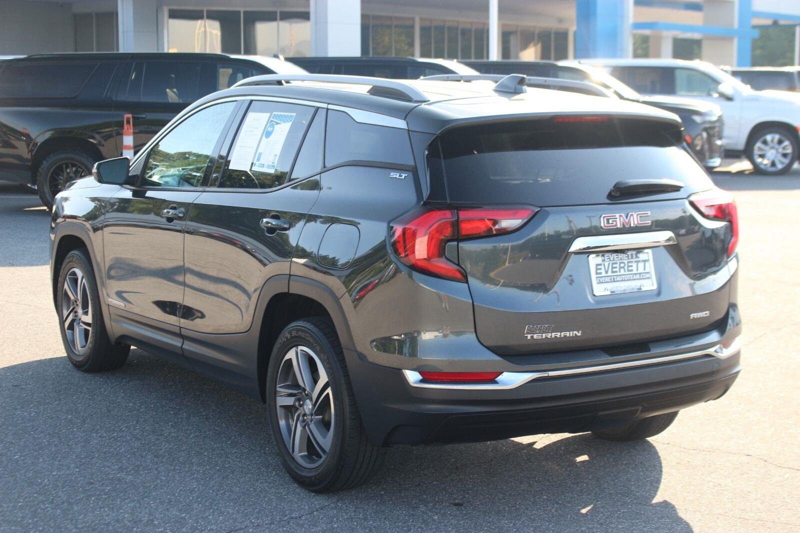 Used 2021 GRAPHITE GRAY METALLIC GMC SLT image 5
