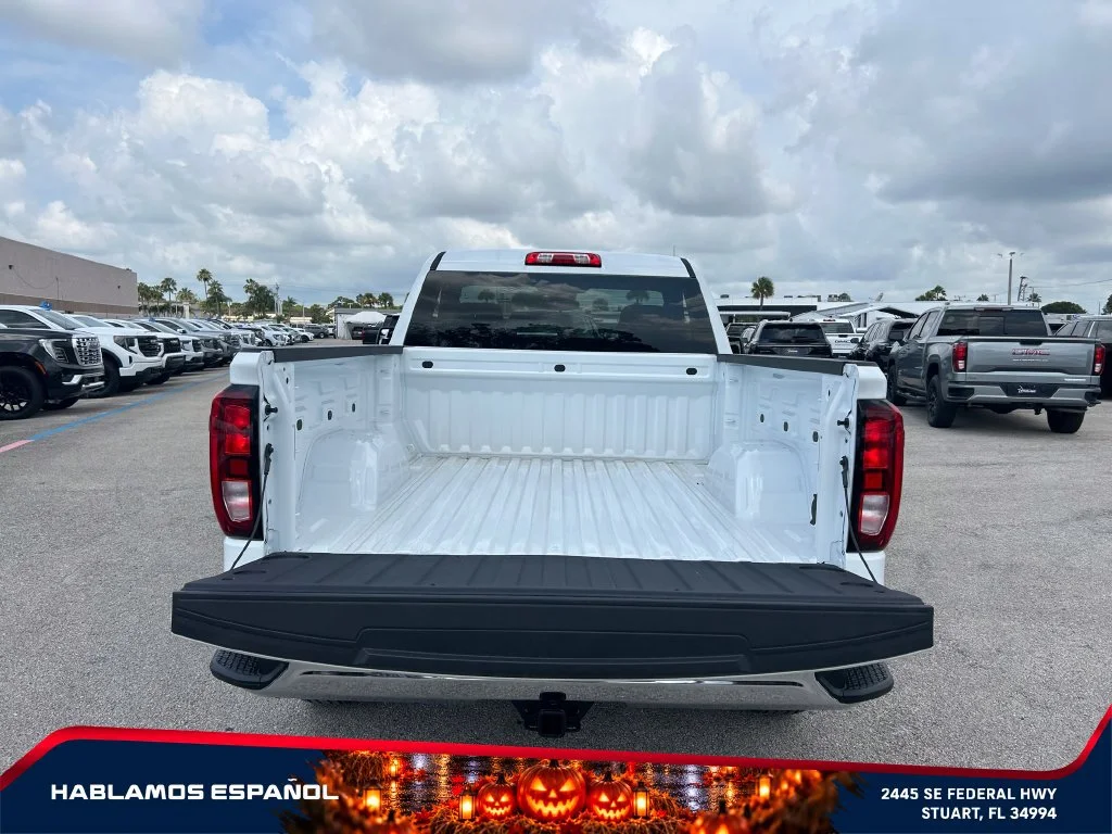 New 2026 Summit White GMC Pro image 10