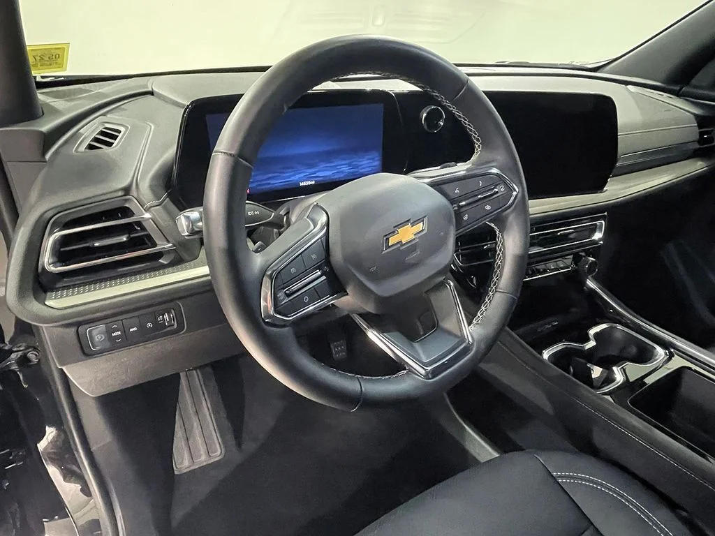 Used 2026 Black Chevrolet LT image 22