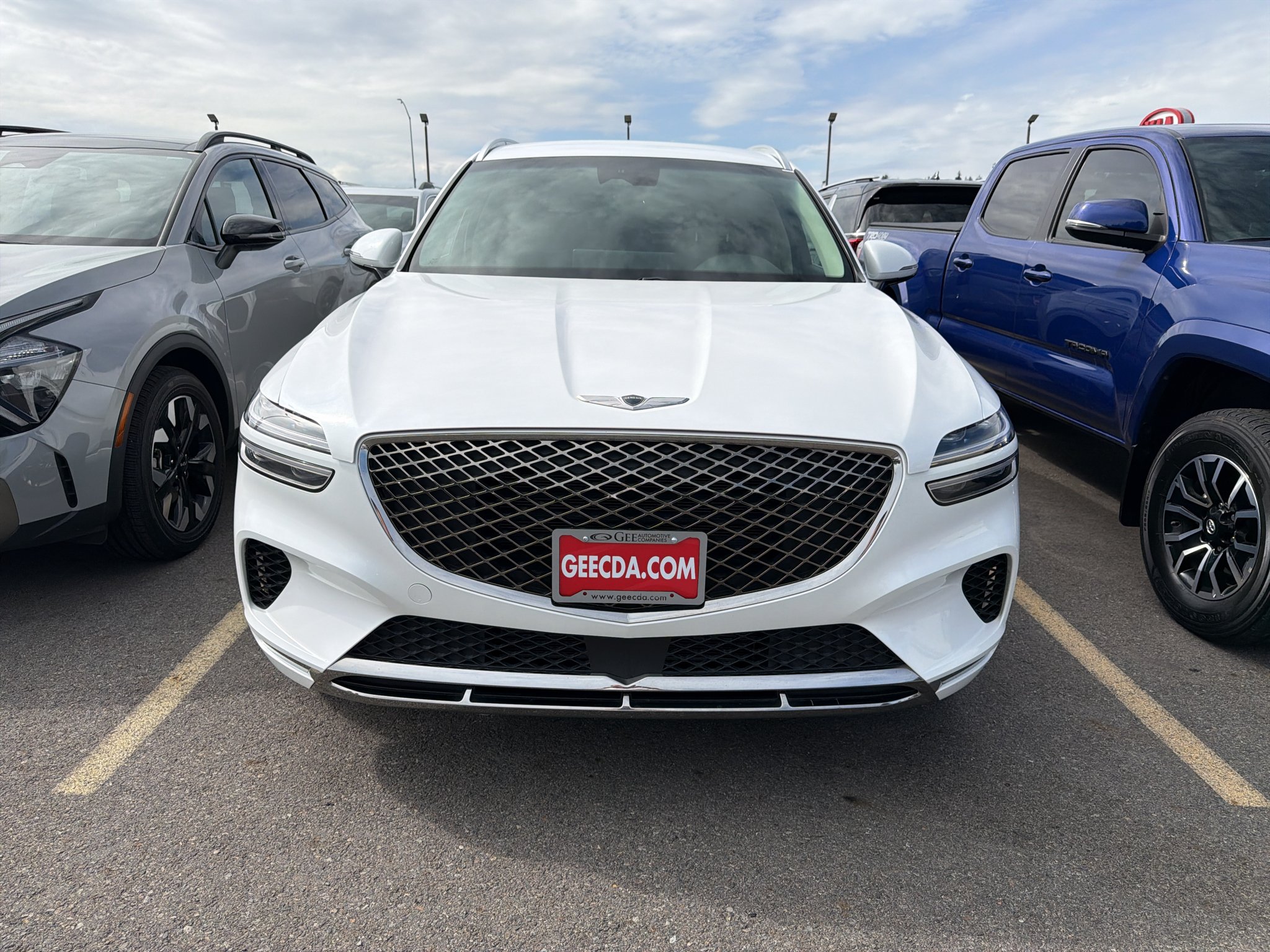 Used 2025 Uyuni White Genesis 2.5T image 2