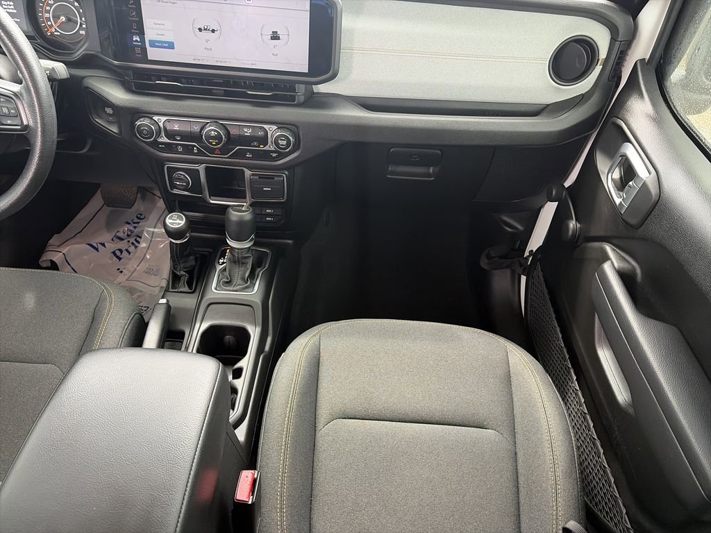 Used 2024 White Jeep Sport image 16