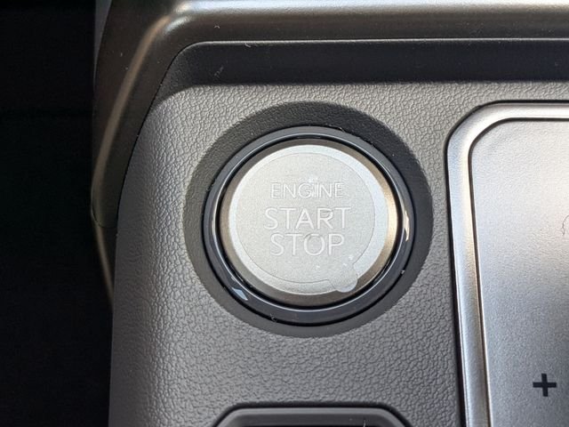 New 2027 Aurora Black Pearl Kia S image 33