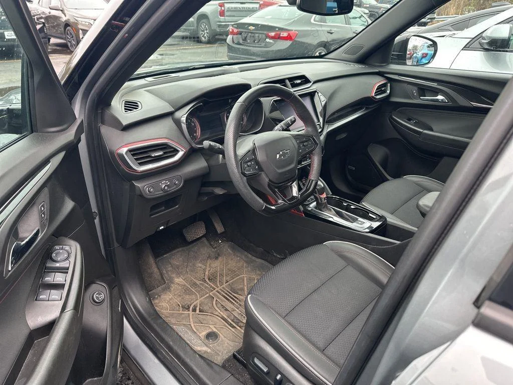 Used 2023 Sterling Gray Metallic Chevrolet RS image 6