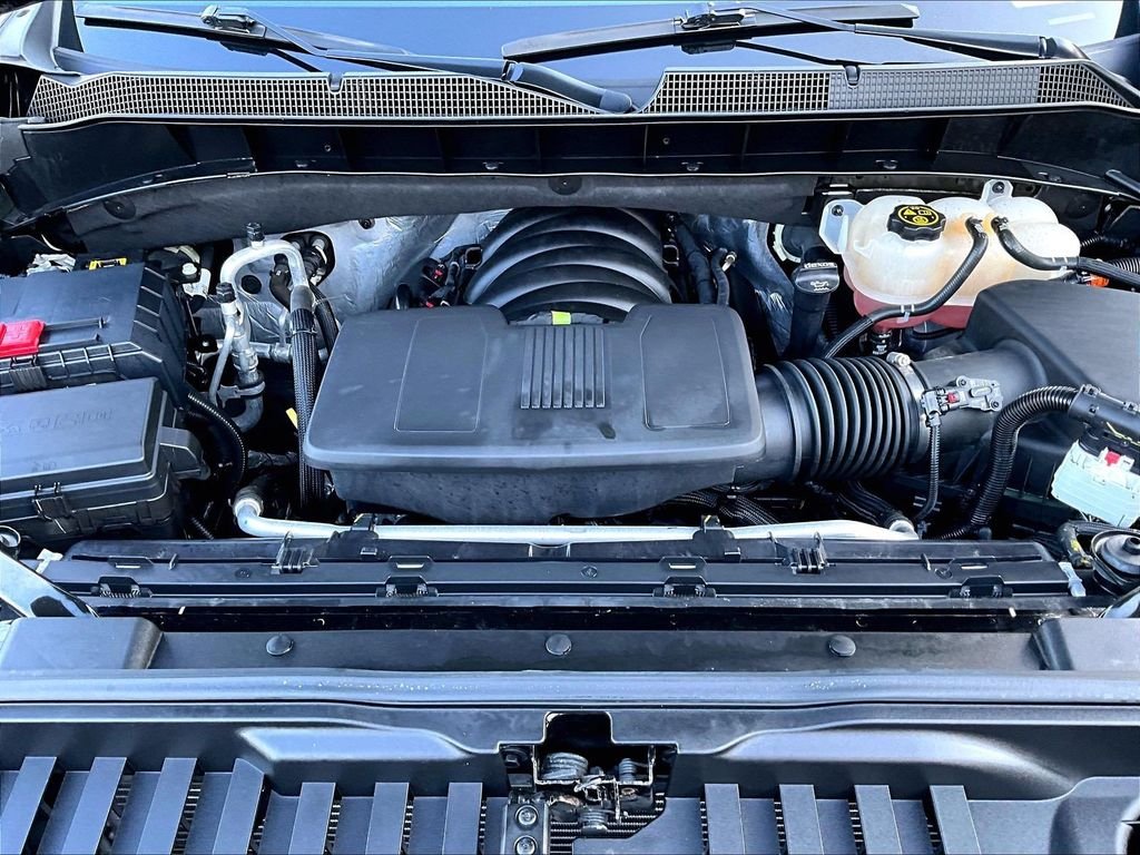 Used 2023 Black Chevrolet RST image 30
