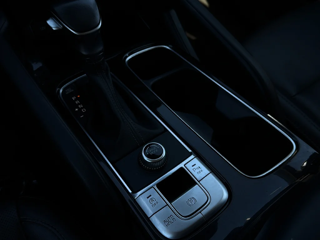 Used 2021 Ebony Black Kia S image 19