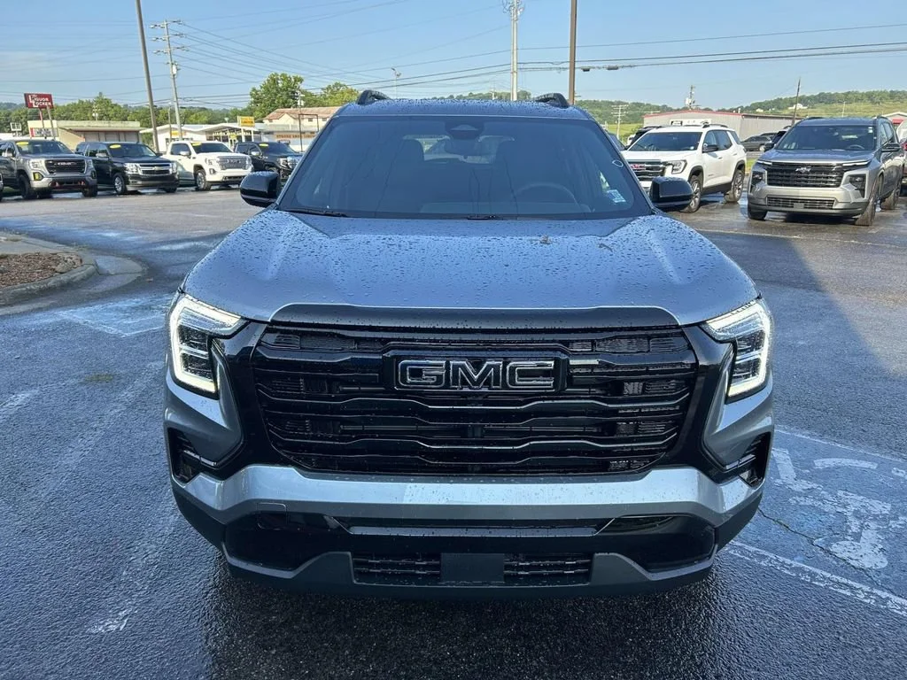 New 2027 Sterling Metallic GMC Elevation image 9