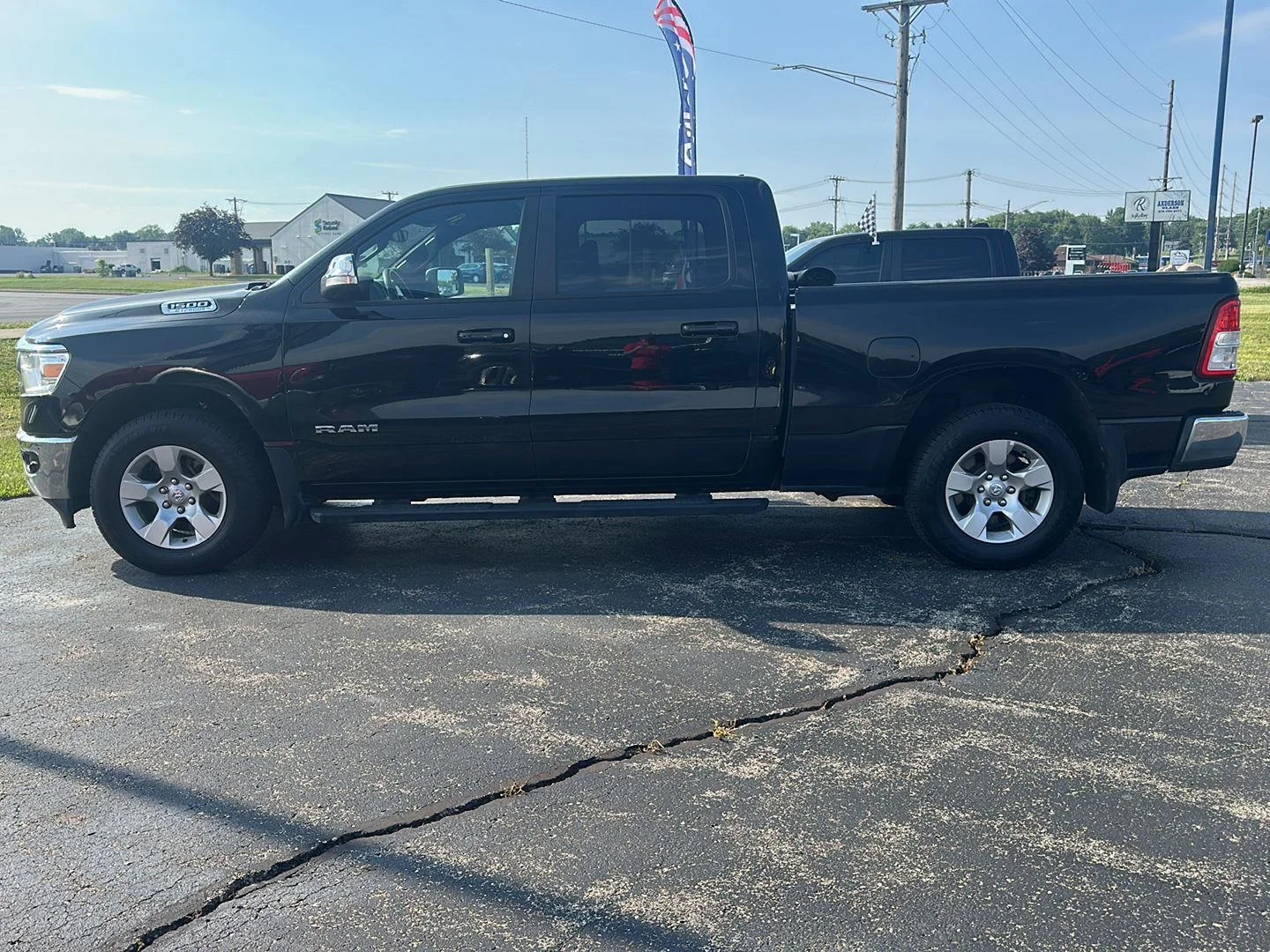 Used 2022 Diamond Black Ram Big Horn image 9