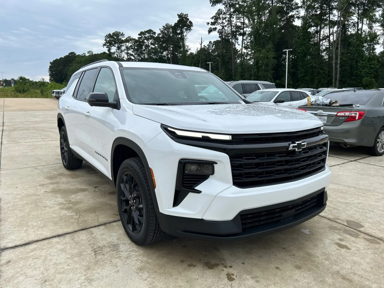 New 2026 Summit White Chevrolet LT image 2