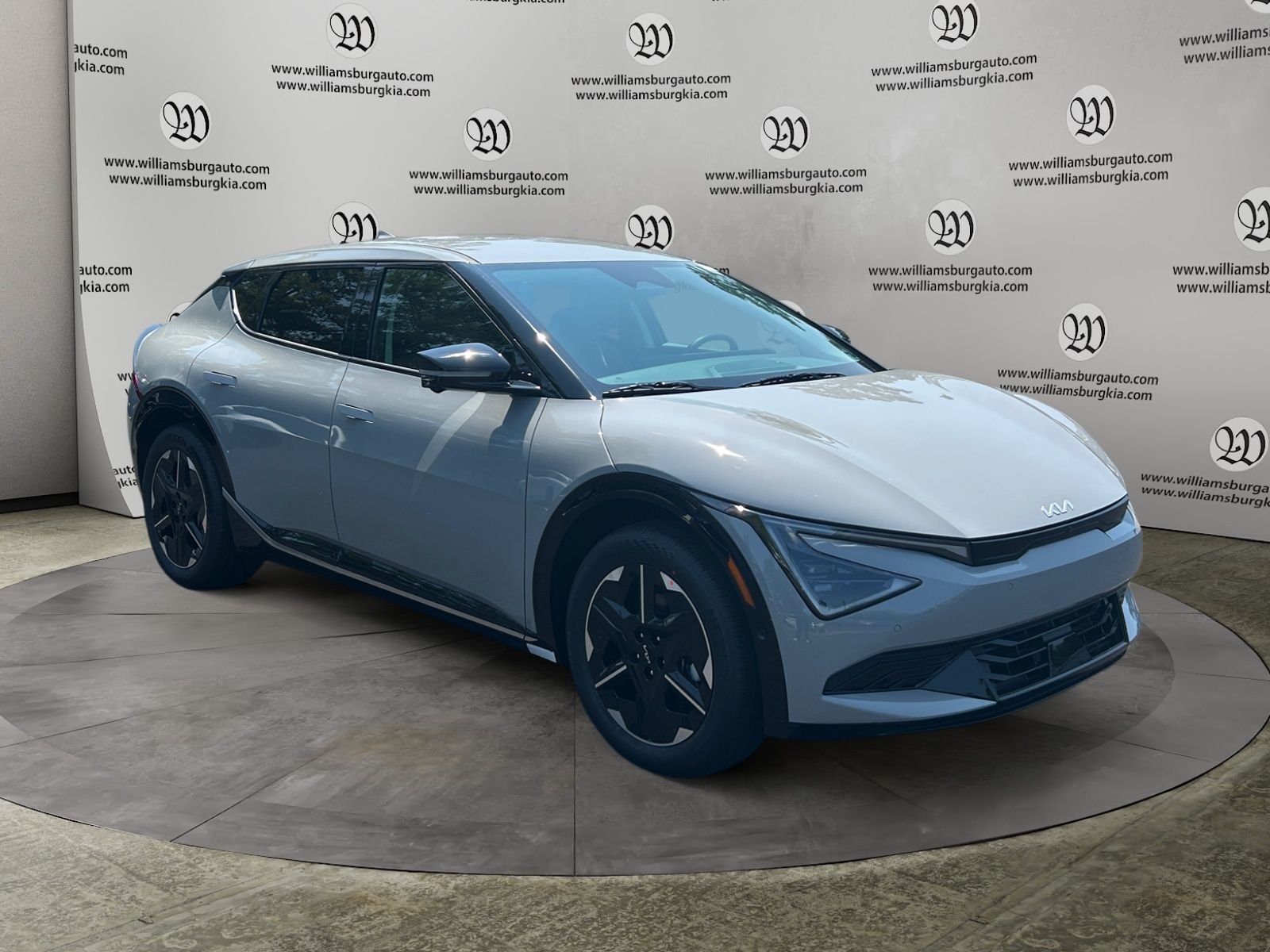 New 2026 Wolf Gray Kia WIND image 7