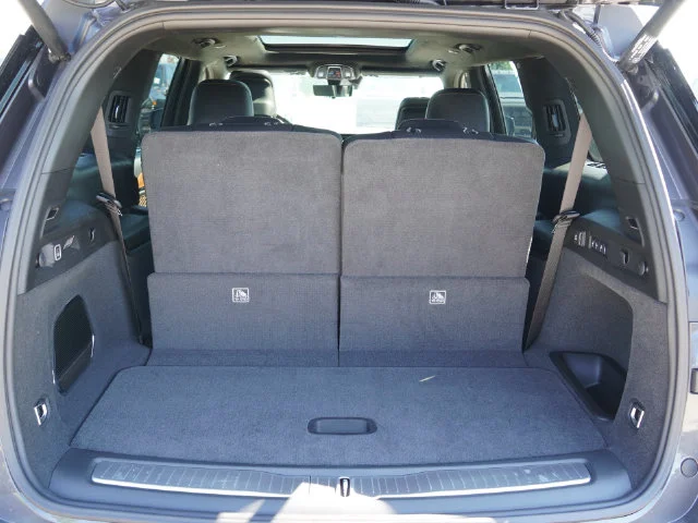 New 2026 Baltic Gray Metallic Clear-Coat Exterior Paint Jeep Summit image 24