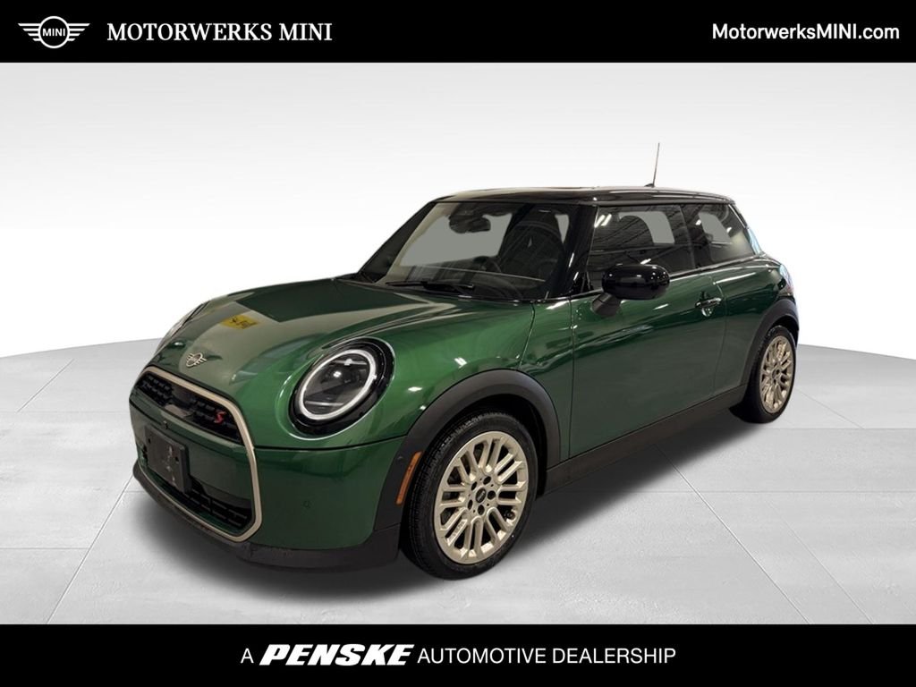 2025 MINI Hardtop Cooper S's photo