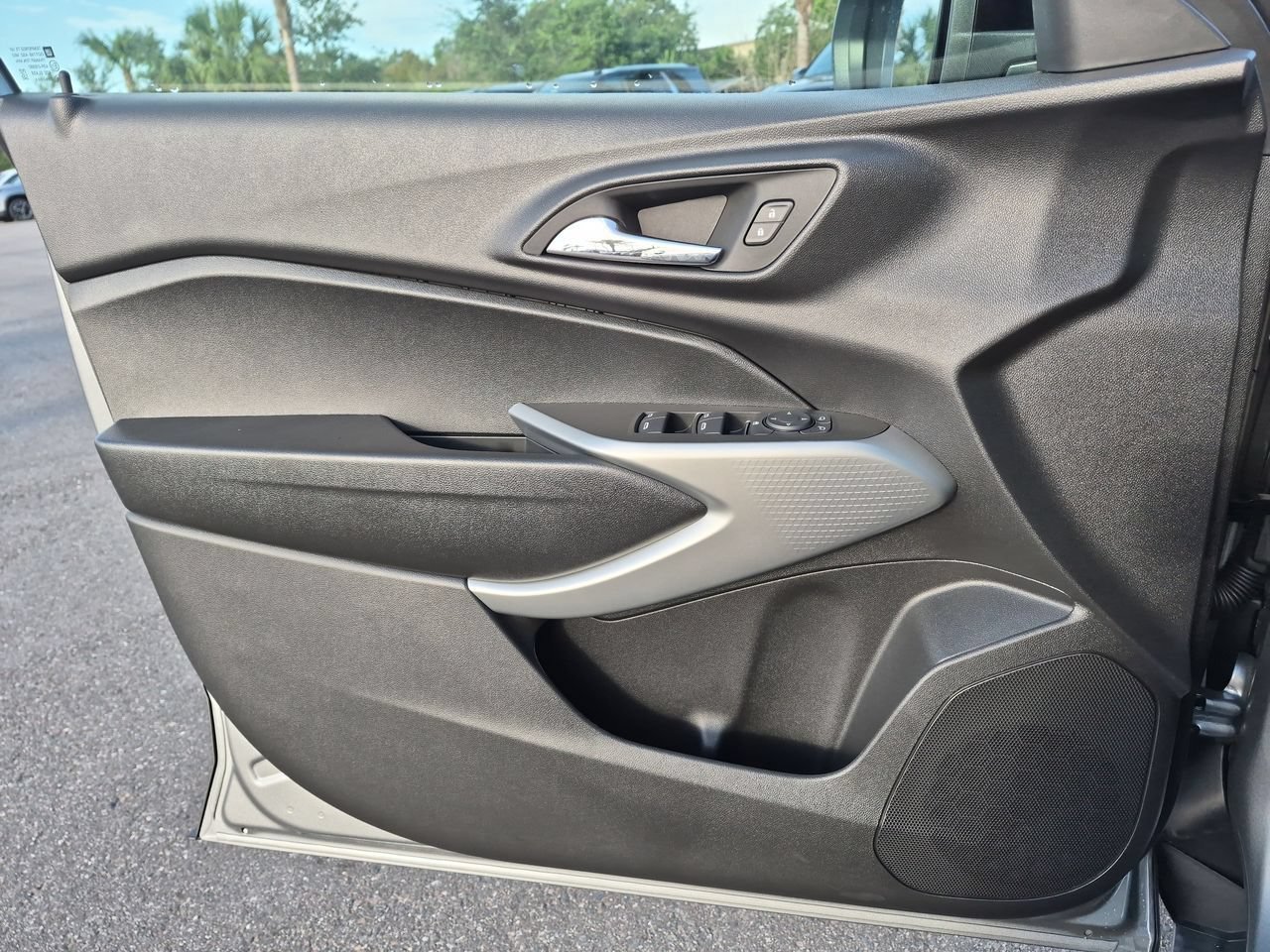 New 2026 Sterling Gray Metallic Chevrolet 1RS image 19