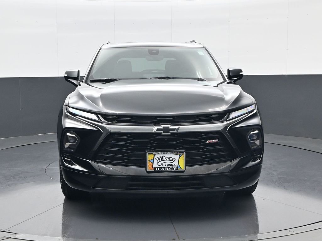 Used 2025 Black Chevrolet RS image 2