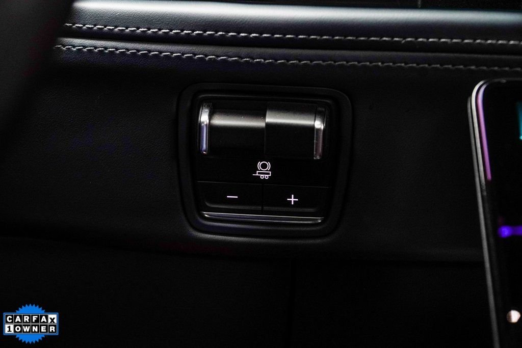 Used 2025 Silver Cadillac Luxury 2 image 21