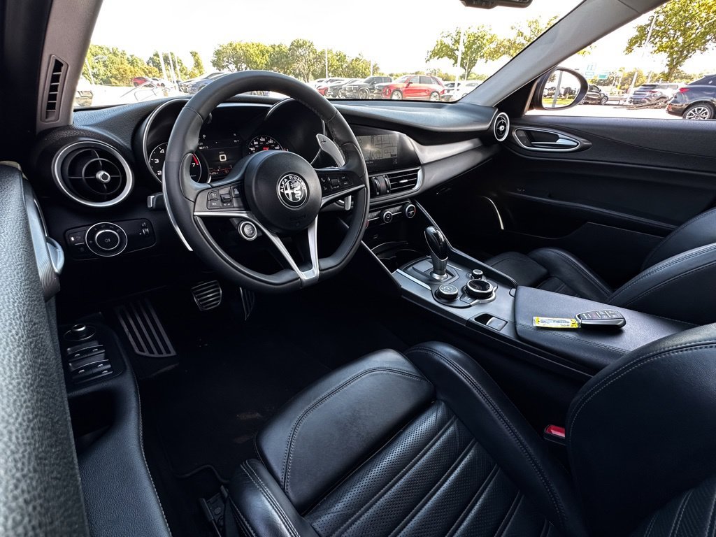 Used 2019 Black Alfa Romeo Ti Sport image 18