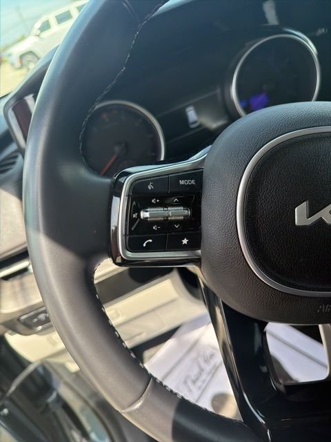 Used 2023 Blue Kia EX image 16