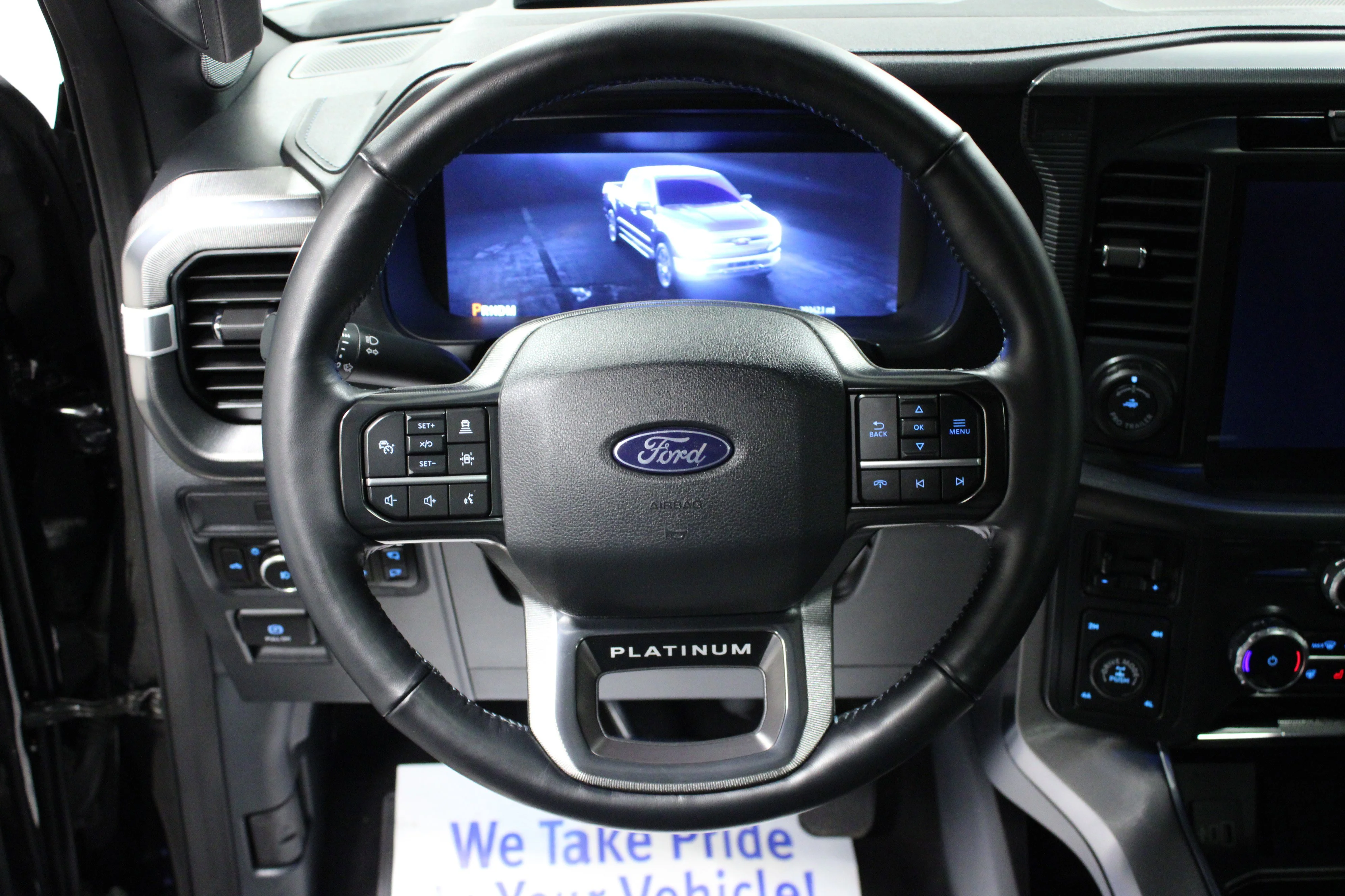 Used 2025 Agate Black Metallic Ford Platinum image 18