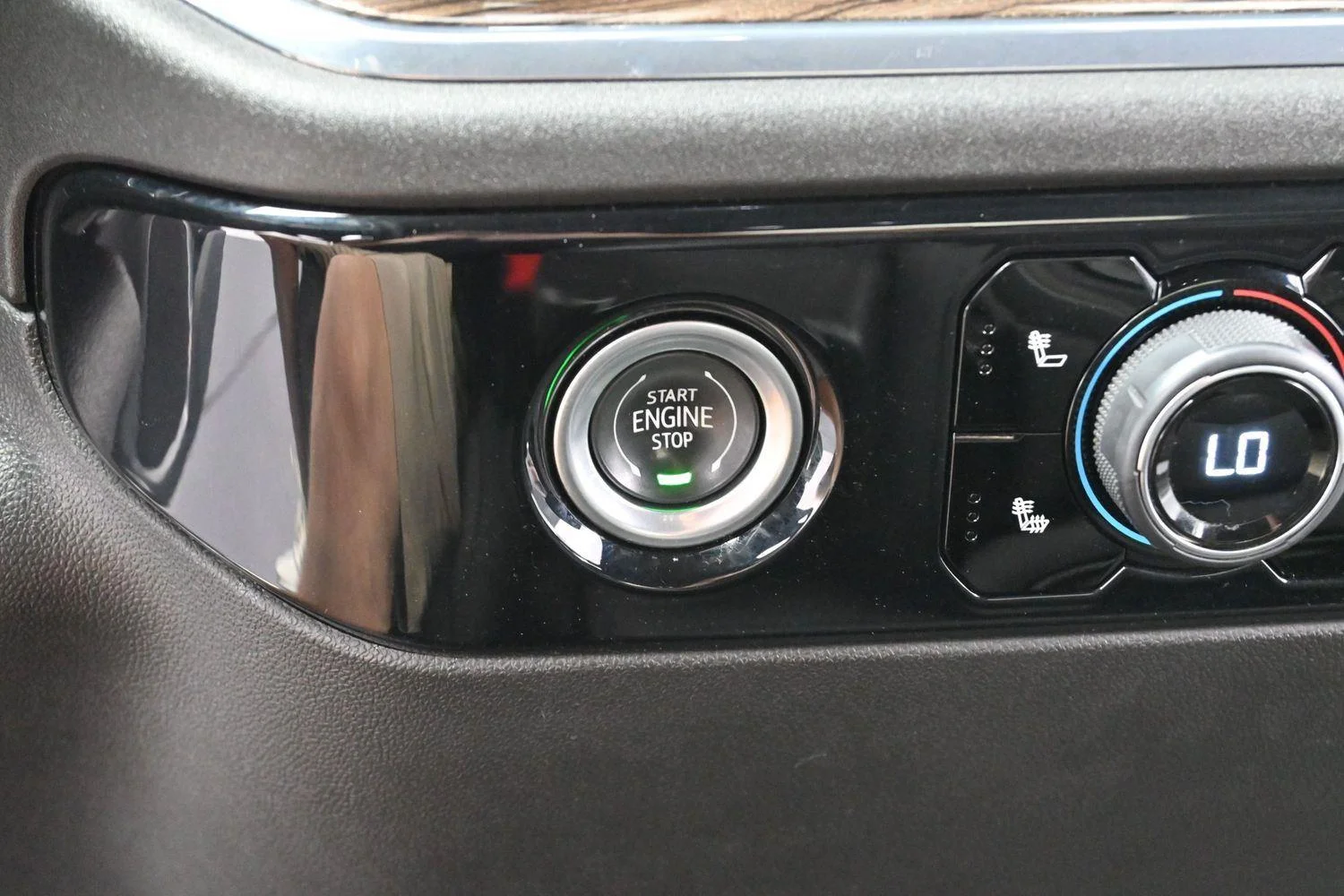Used 2023 Summit White Chevrolet RST image 24