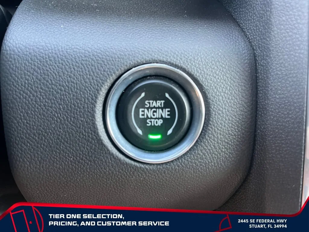Used 2026 Ebony Twilight Metallic GMC Elevation image 22