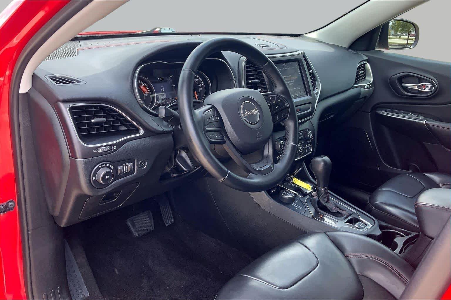 Used 2019 C Jeep Trailhawk image 17