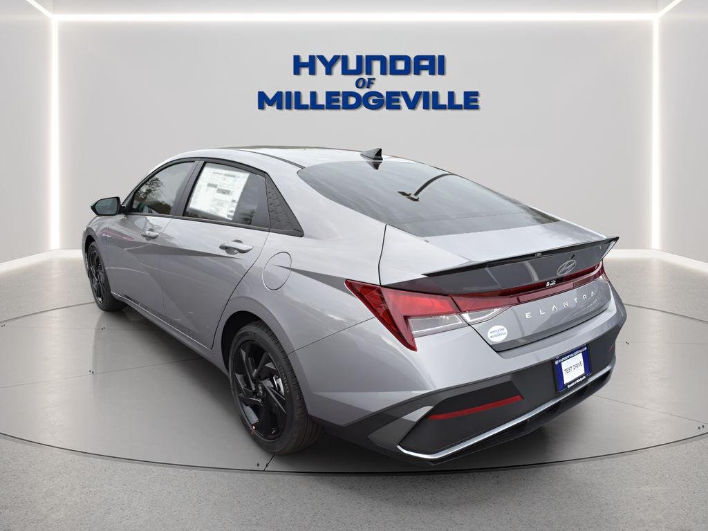 New 2026 Fluid Metal Hyundai SEL Sport image 3