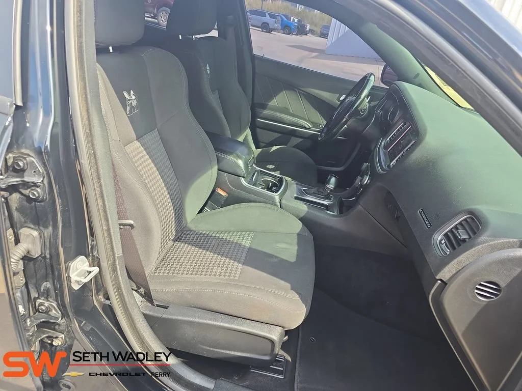 Used 2019 Black Dodge Scat Pack RWD image 10