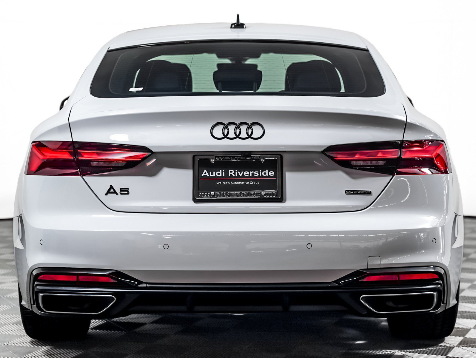 Used 2022 Glacier White Metallic Audi S line Prestige image 9