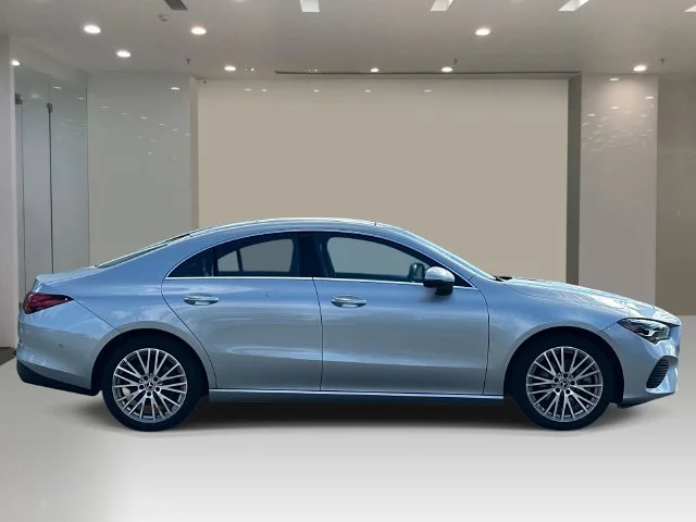 Used 2025 Gray Mercedes-Benz CLA 250 image 6