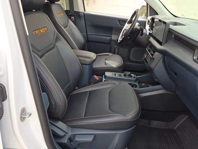 2025 Ford Maverick Tremor - Photo 17