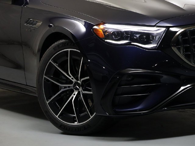 New 2026 Nautical Blue Metallic Mercedes-Benz AMG® E 53 E 4MATIC+ Sedan image 32