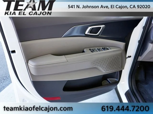 New 2026 White Kia LXS image 26