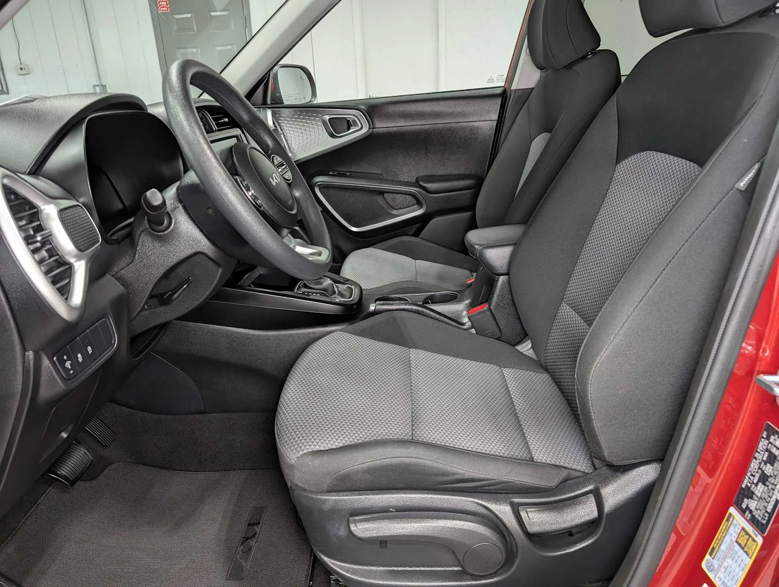 Used 2023 Mars Orange Kia LX image 4