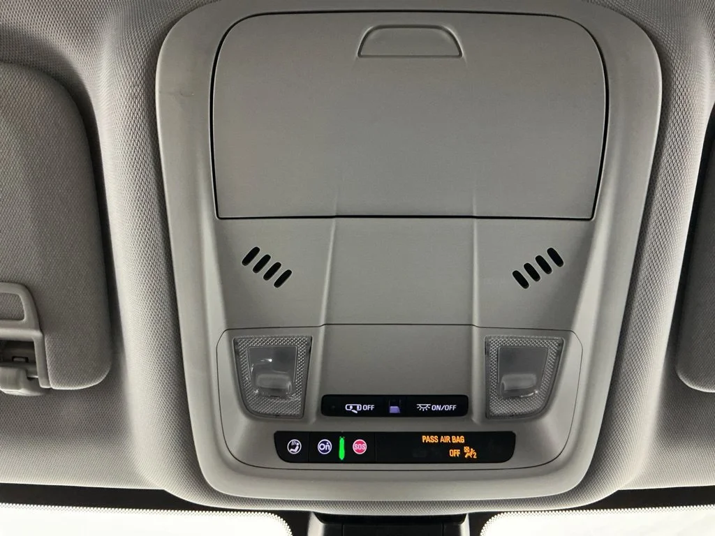 New 2026 Summit White Chevrolet 2LT image 12
