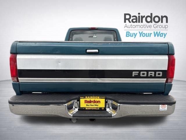Used 1995 Green Ford XL image 6