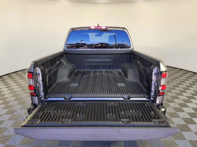 2023 Nissan Frontier S - Photo 19