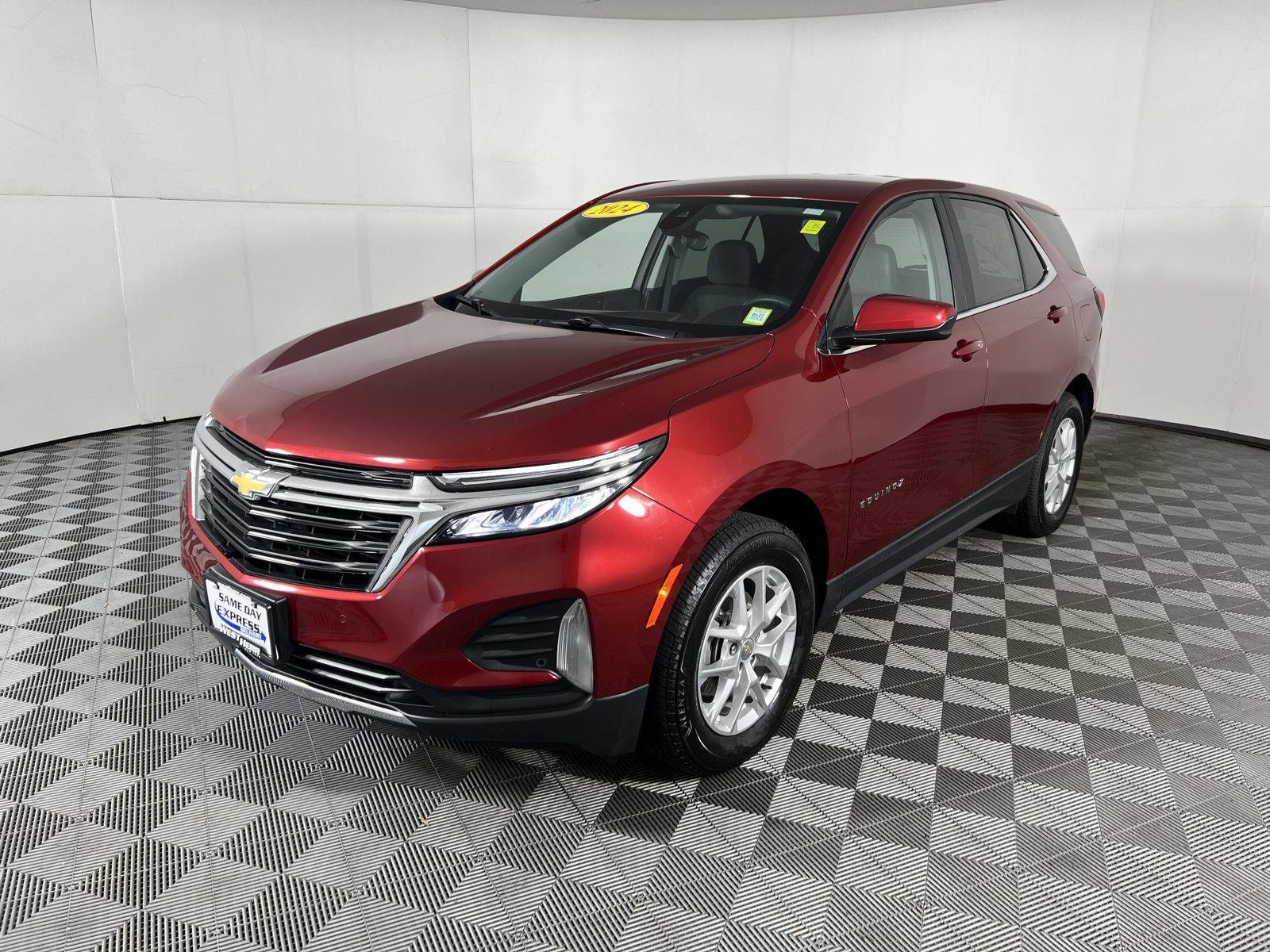 Used 2024 Radiant Red Chevrolet LT image 28