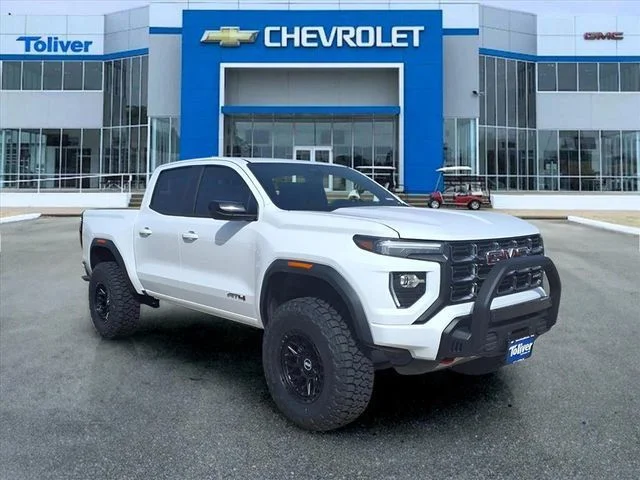 Used 2026 White GMC AT4 image 2