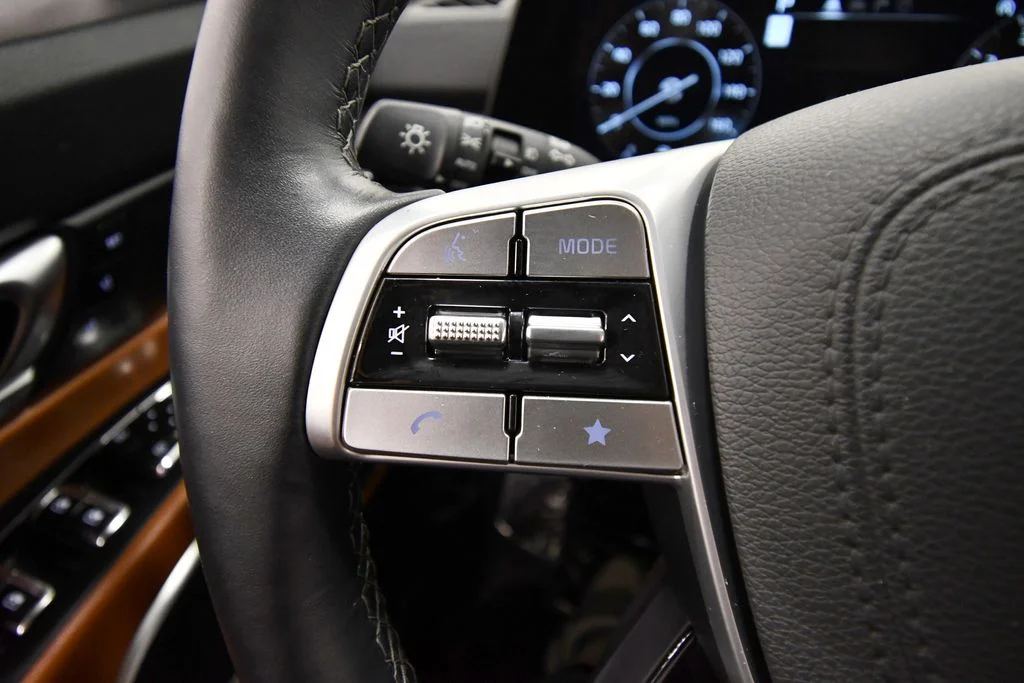 Certified Used 2025  Kia SX-Prestige X-Line image 23