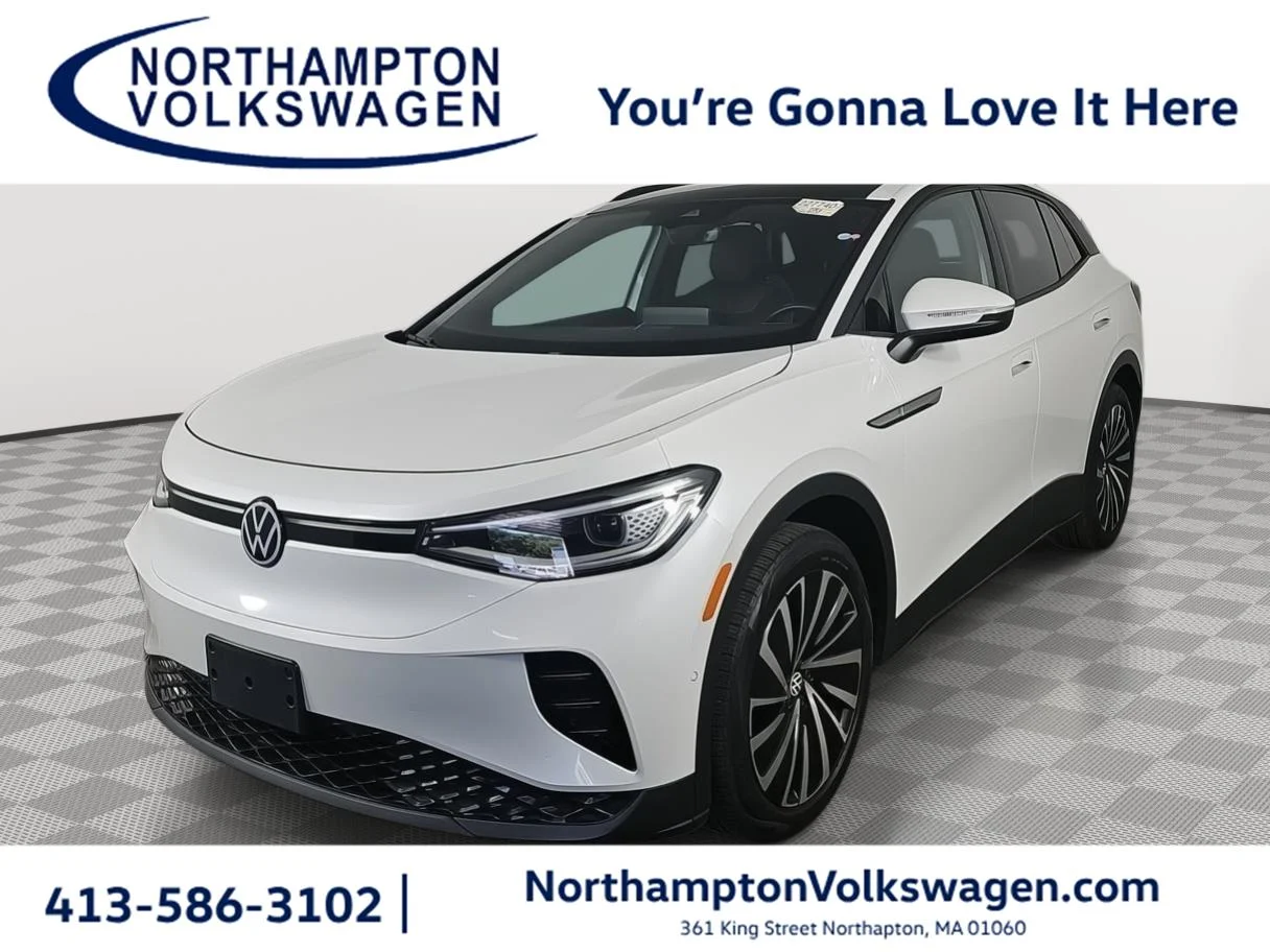 Used 2024  Volkswagen S image 1