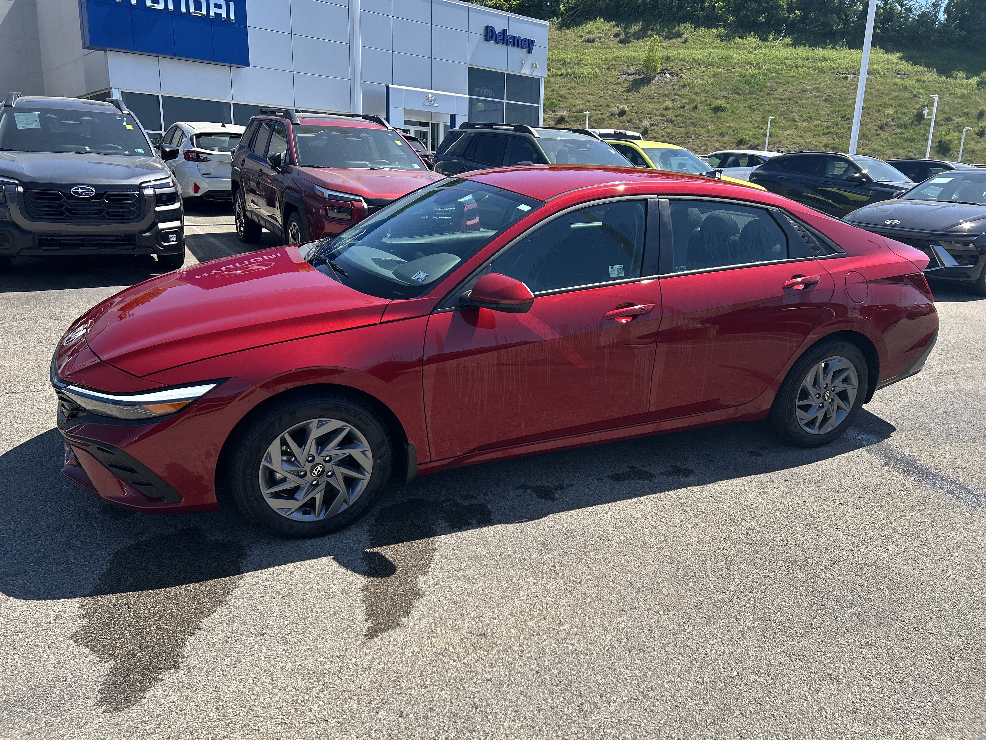 2025 Hyundai Elantra Blue - Photo 7