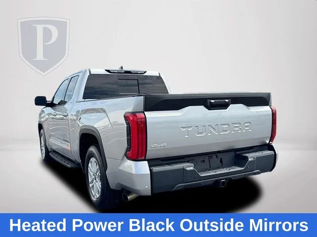Used 2022 Silver Toyota SR5 image 11