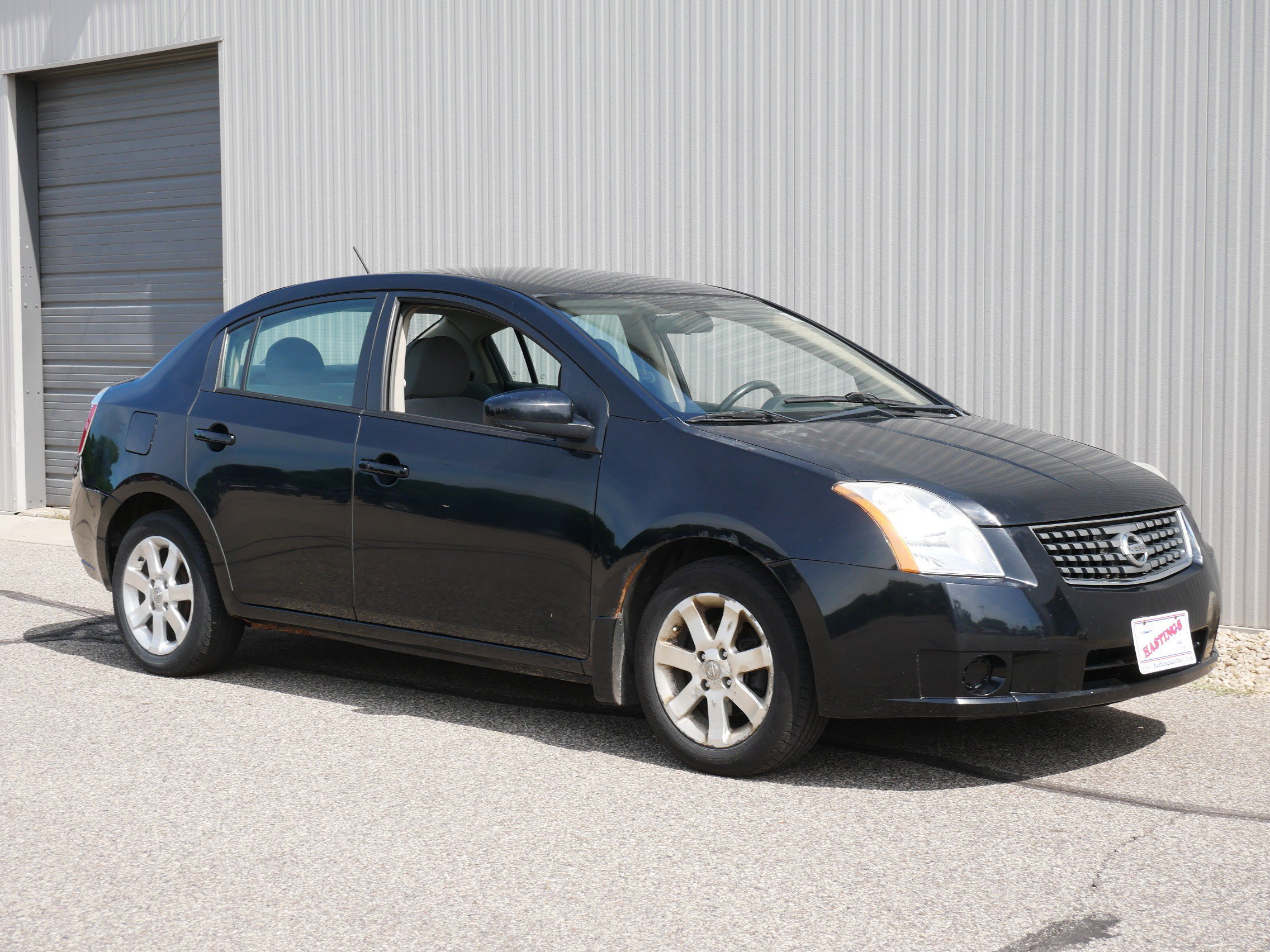 Used 2007 Black Nissan  image 7