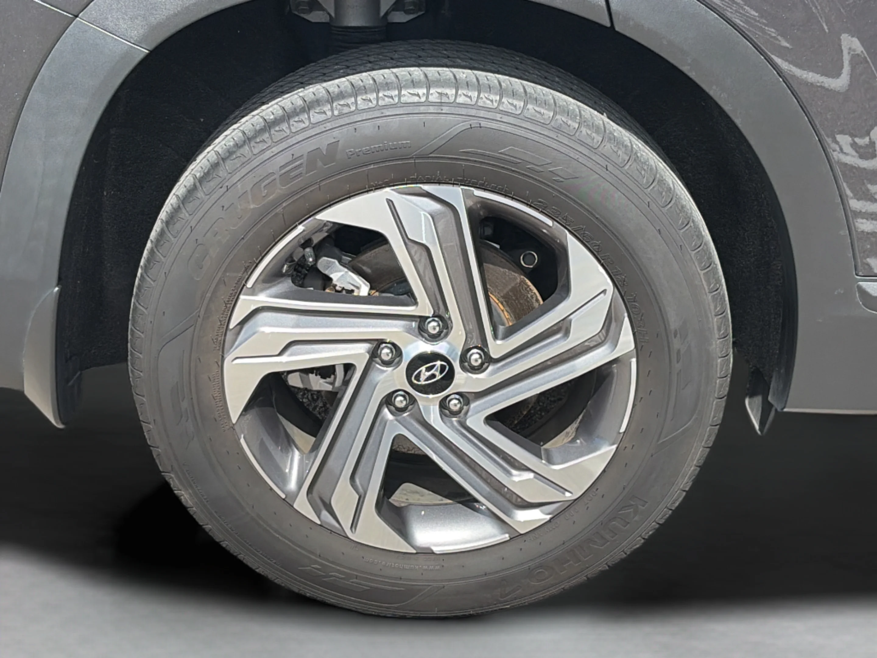 Used 2023 Portofino Gray Hyundai SEL image 30