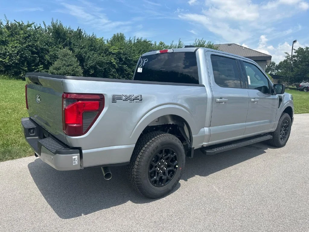 New 2026 Silver Ford XLT image 11