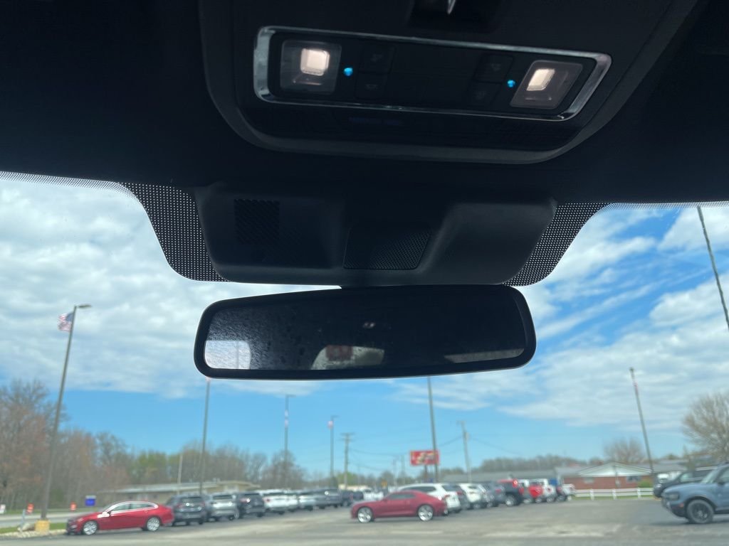 Used 2022 Black Ford Lariat image 27