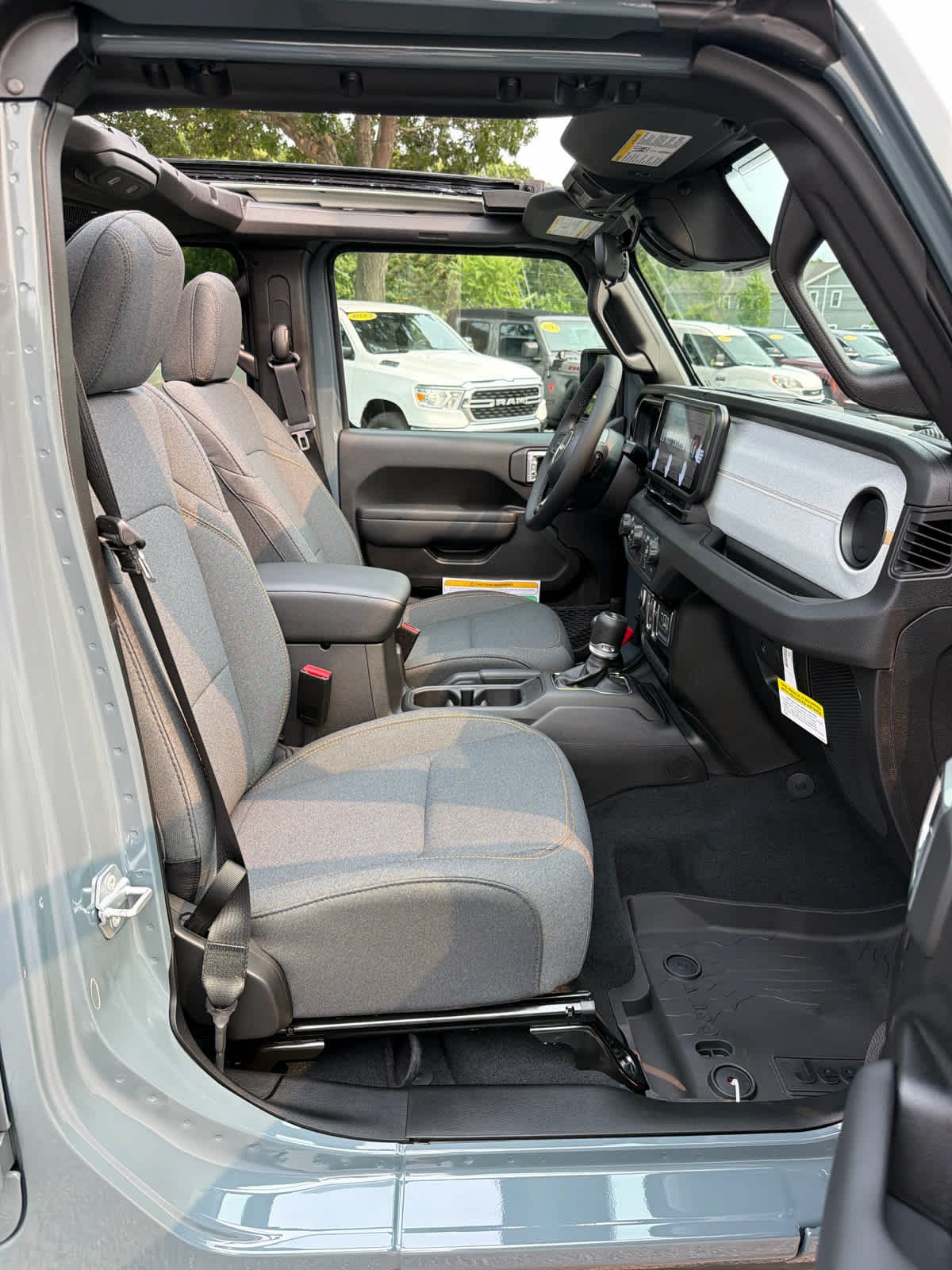 New 2026 Anvil Clearcoat Jeep Sport S image 22